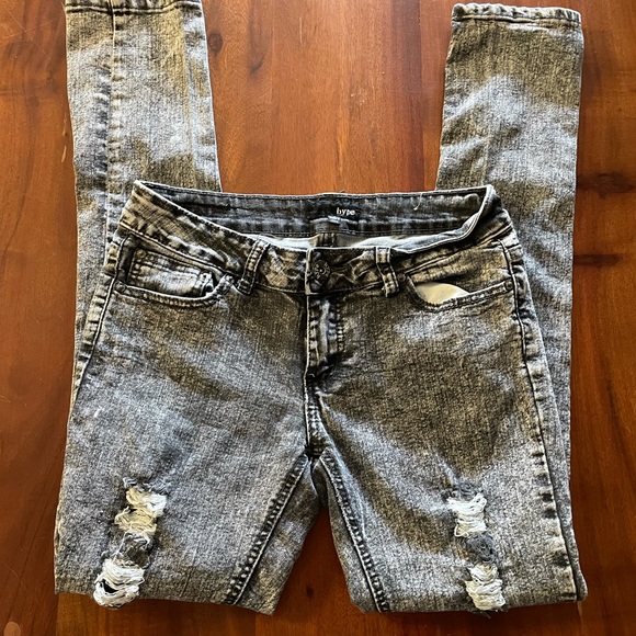Hype brand jeans women's junior's size 9 bleach wash skinny legs distressed - Picture 1 of 6